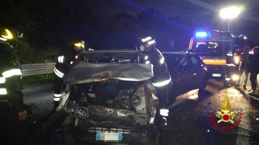 Maxi tamponamento sulla 554 all'incrocio Selargius-Dolianova: 7 feriti 