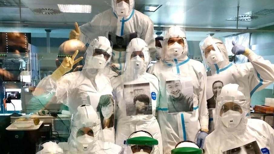 Covid, 3.710 positivi in soli tre giorni Capodanno a casa ma l’ospedale regge