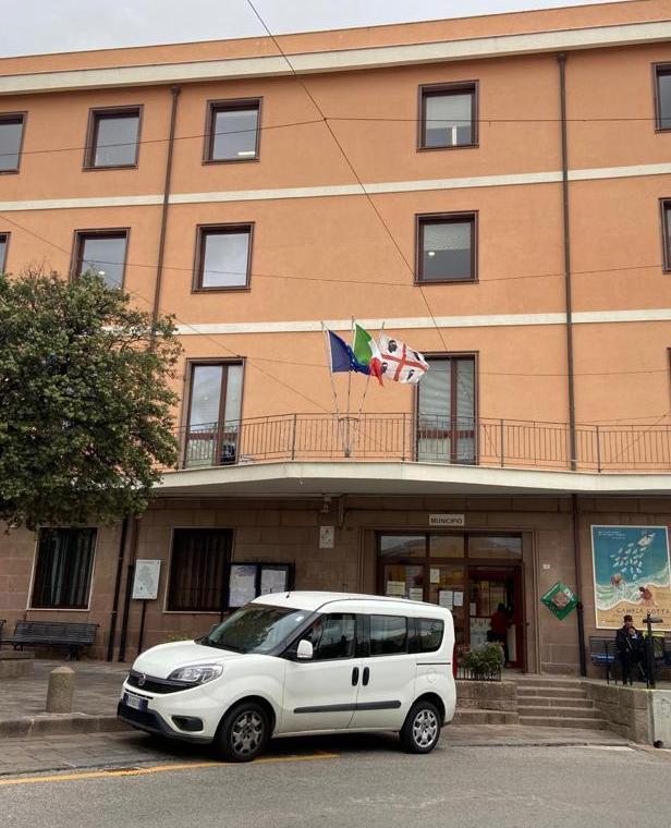 A Ittiri allarme sui contagi il sindaco chiude due uffici 