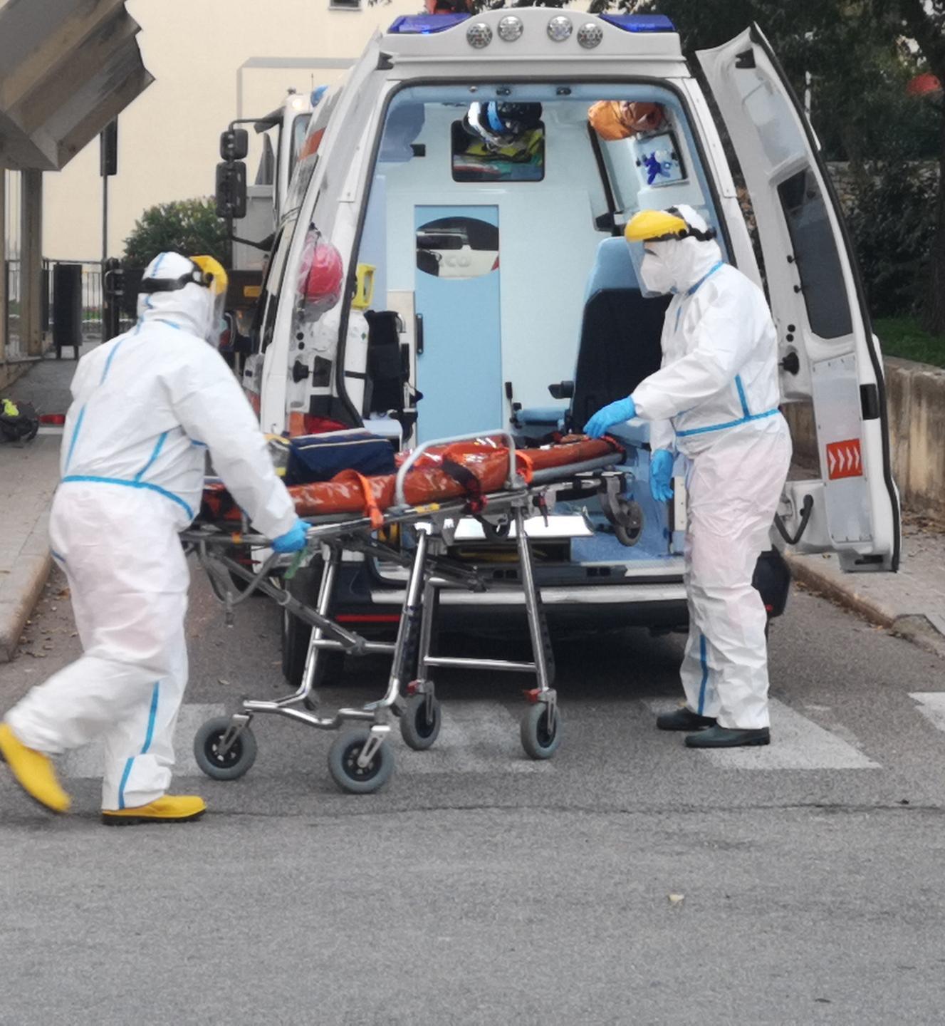Altri 45 posti covid dall’ospedale Marino 