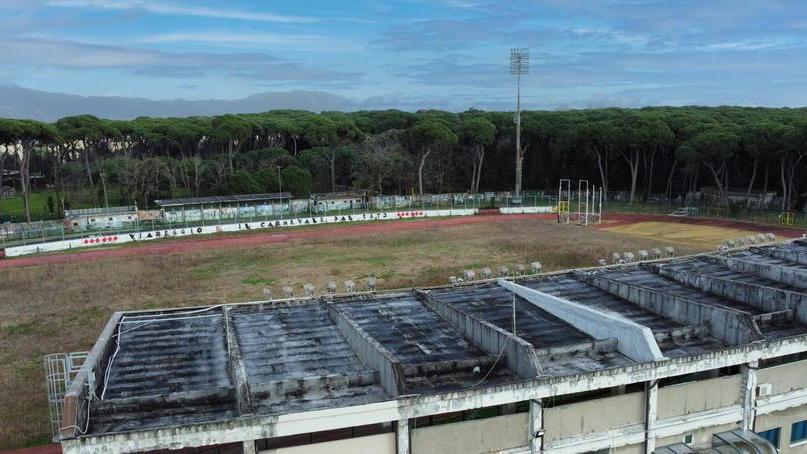 Nuove la gradinata scoperta e la pista: ecco come diventerà lo stadio dei Pini di Viareggio
