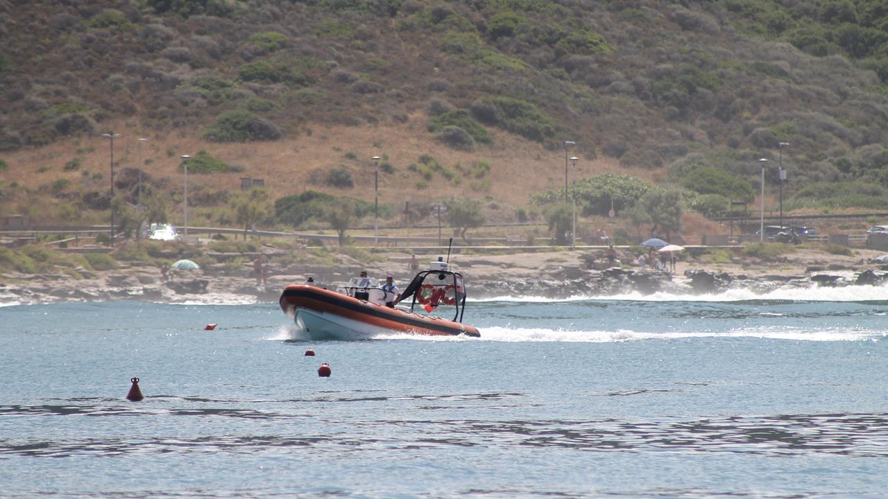 Motore in avaria a 20 miglia dalla costa di Bosa: in salvo due pescatori