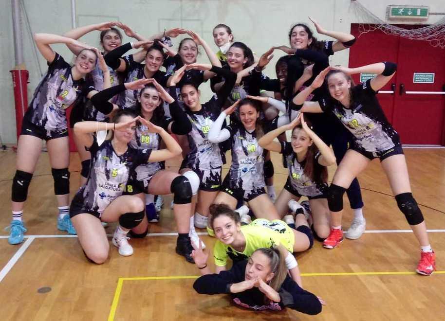 Volley Academy Modena: la squadra Under 18 sale sul podio ad Abano 