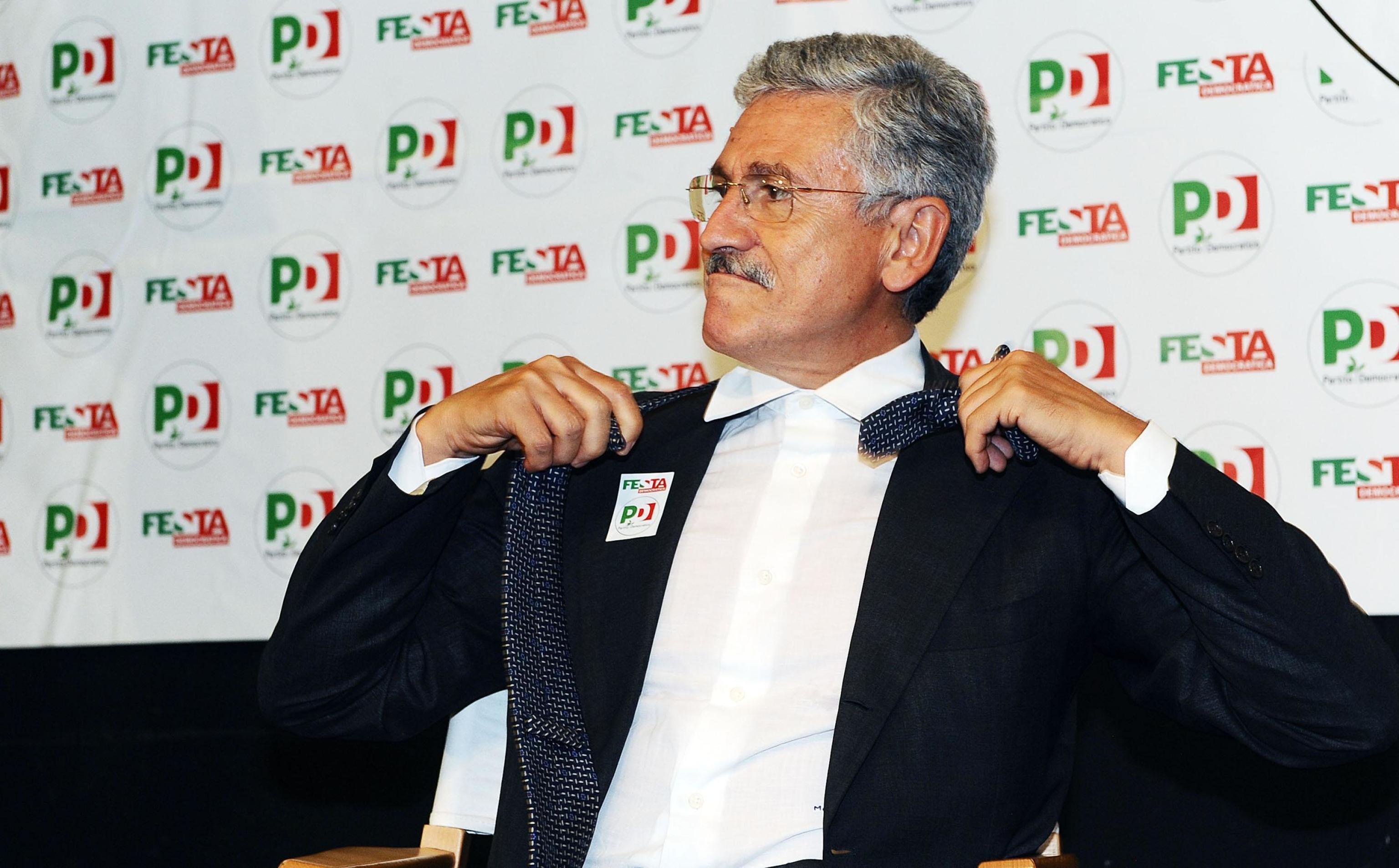 La "malattia" del Pd, i dem toscani tutti contro D’Alema 
