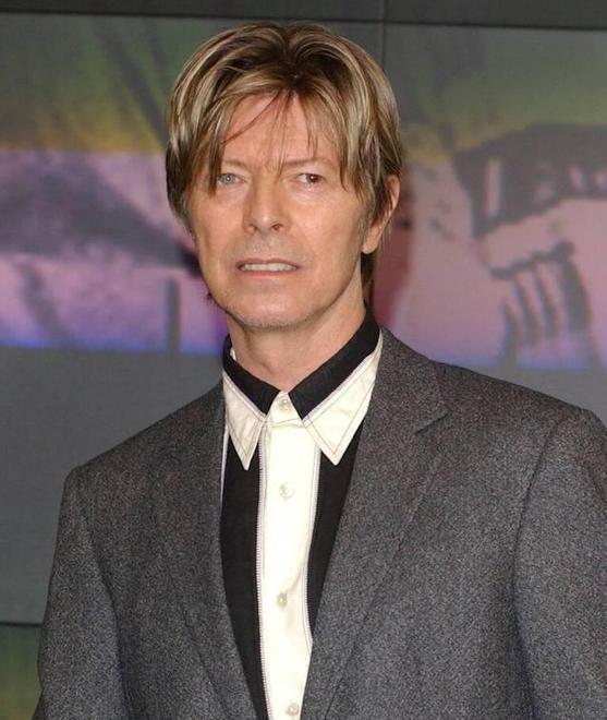 Gli eredi di Bowie cedono le sue canzoni alla Warner