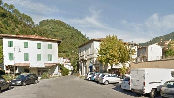 Per la nuova piazza a Strettoia si dovranno attendere mesi