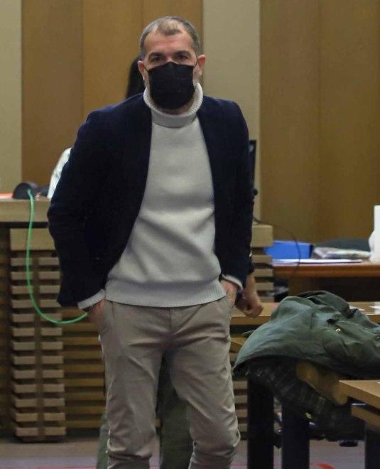 Maltratta la moglie e le figlie era ai domiciliari, torna in cella 