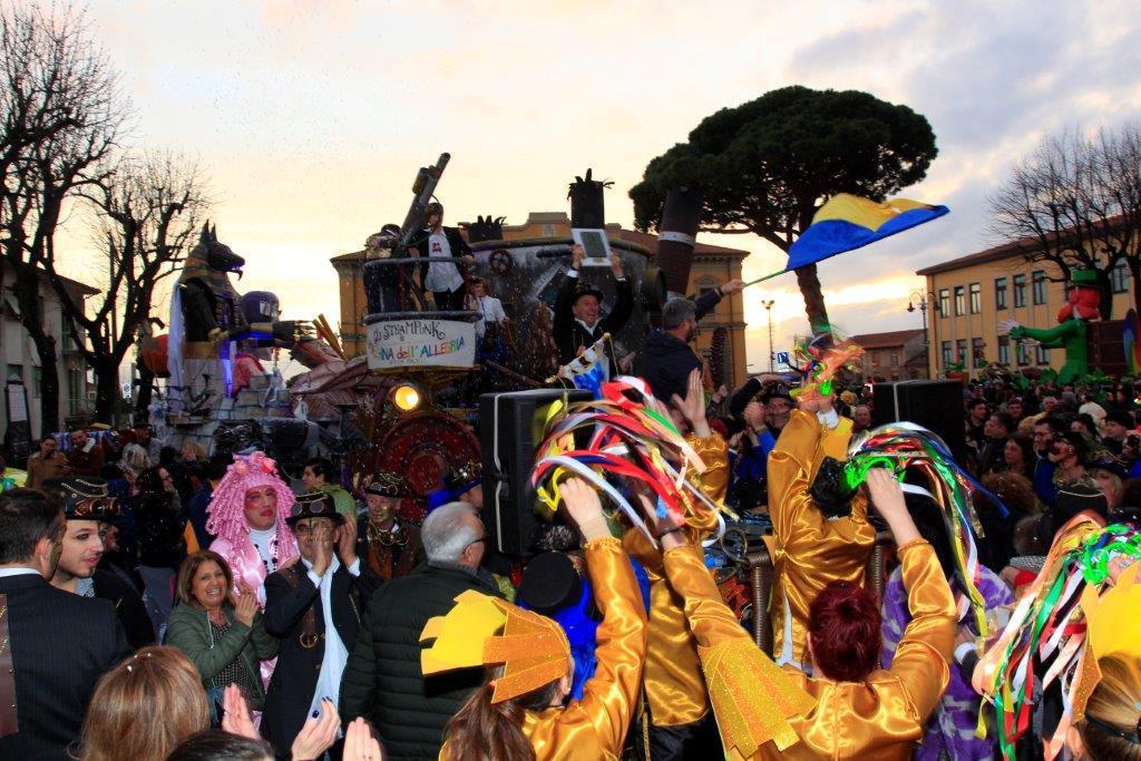 Carnevale di Pietrasanta verso il rinvio, ma San Biagio è confermato 