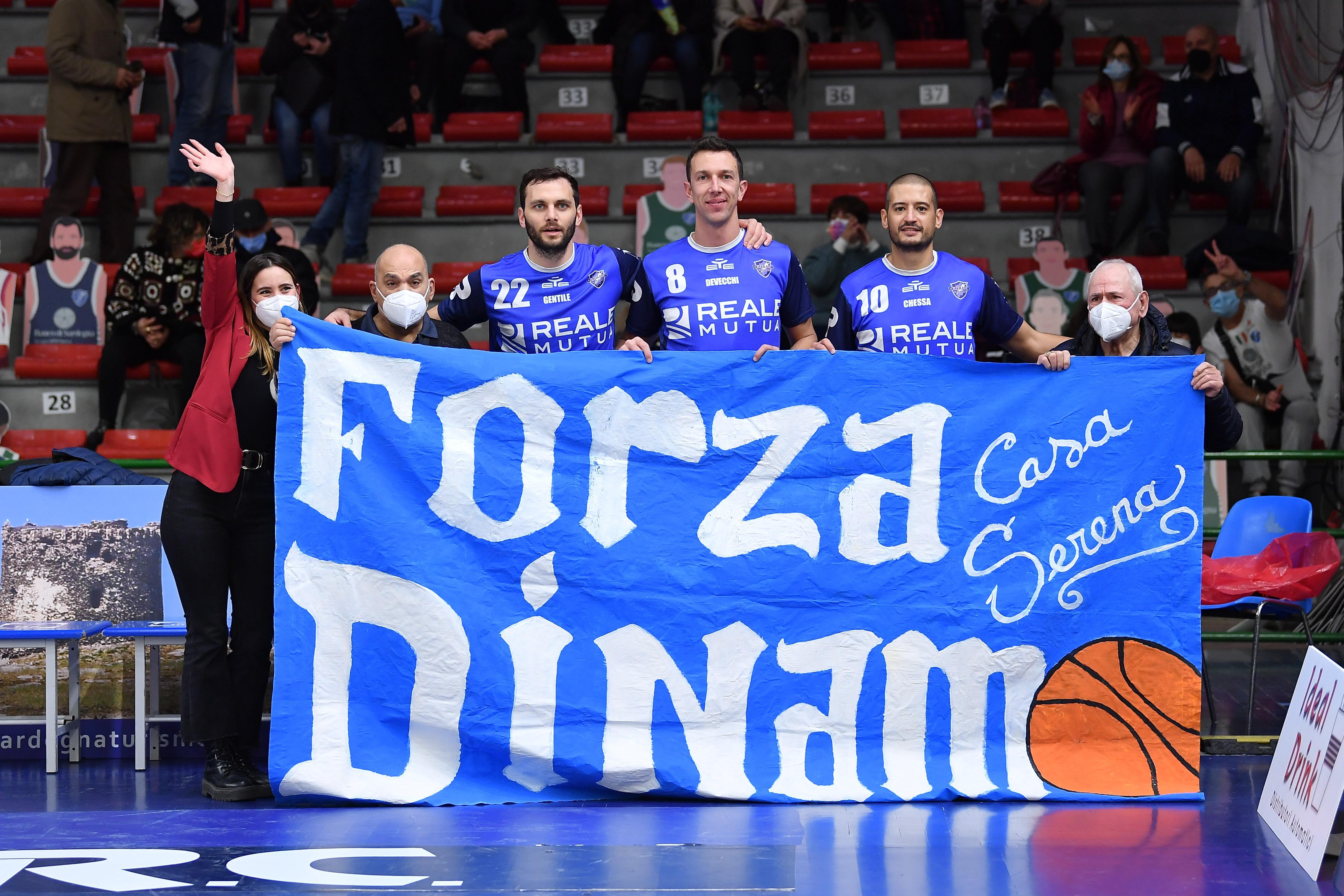 La Dinamo torna ad allenarsi per la sfida col Cremona