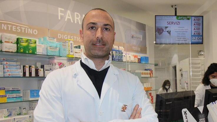 Medici e farmacisti sotto pressione Oggi un sms “libererà” gli isolati