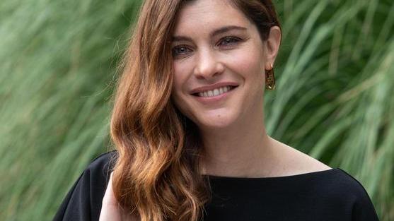 Vittoria Puccini indaga su minori e dark web