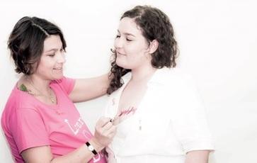 «Tumore al seno, prevenzione per le giovani» 