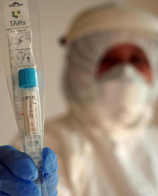 «Lei risulta positiva, le blocchiamo il pass», ma il test è di un’altra. Ecco l’odissea di una donna di Montemerano 