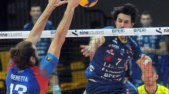 Modena volley, blitz a Vibo Valentia per l’undicesima vittoria di fila