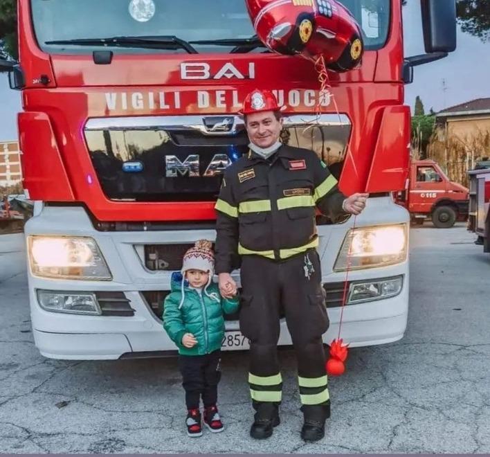 Marco Galigani con il nipotino