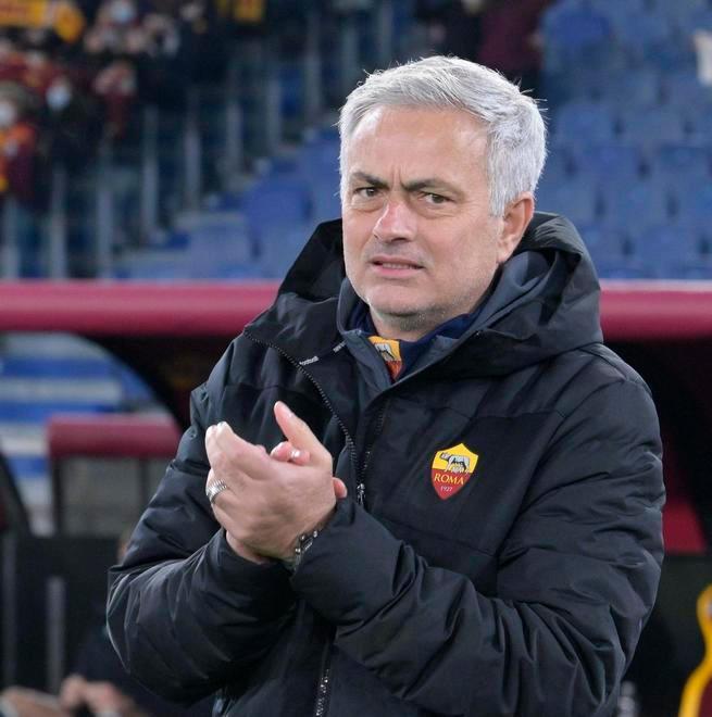 Milan e Roma in campo E Mourinho: «Applicare il protocollo dell’Uefa»