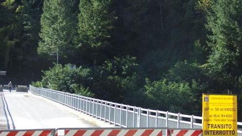 Ponte Tambura, la richiesta dei cittadini «Lavori finiti per lo svuotamento del lago»