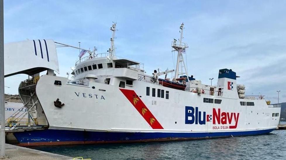 Blu Navy raddoppia le corse invernali col traghetto Vesta
