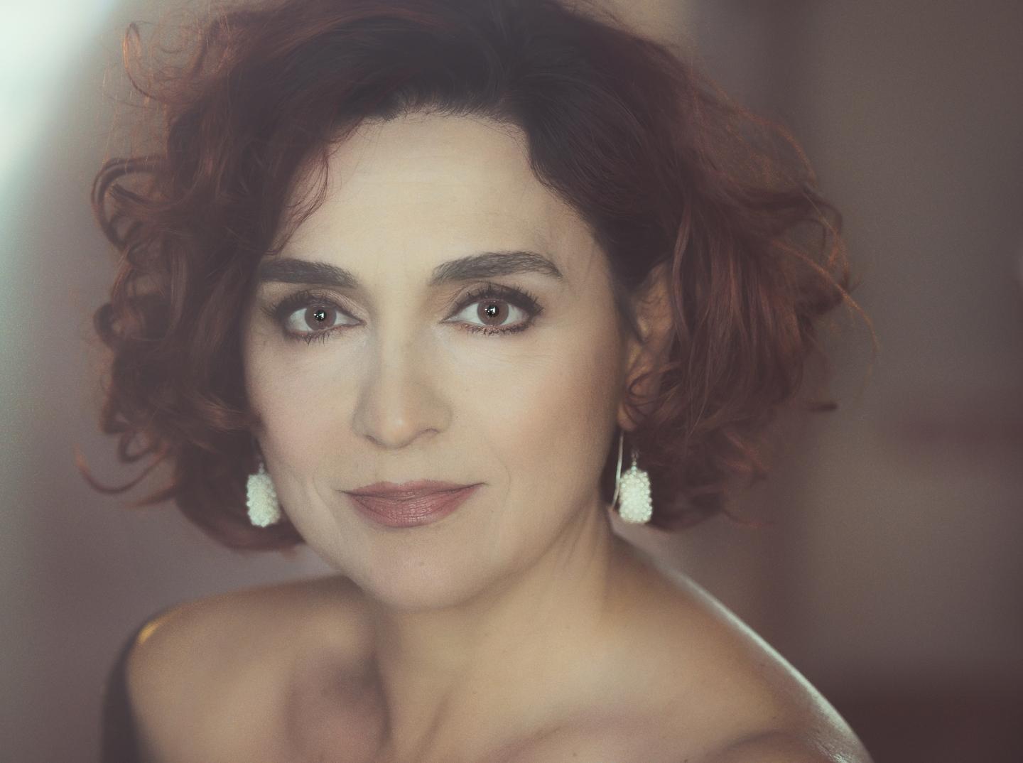 Franca Masu canta Piazzolla per i 100 anni del musicista
