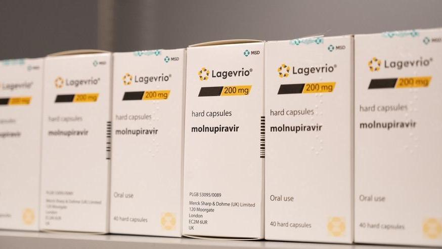 Le confezioni del nuovo farmaco