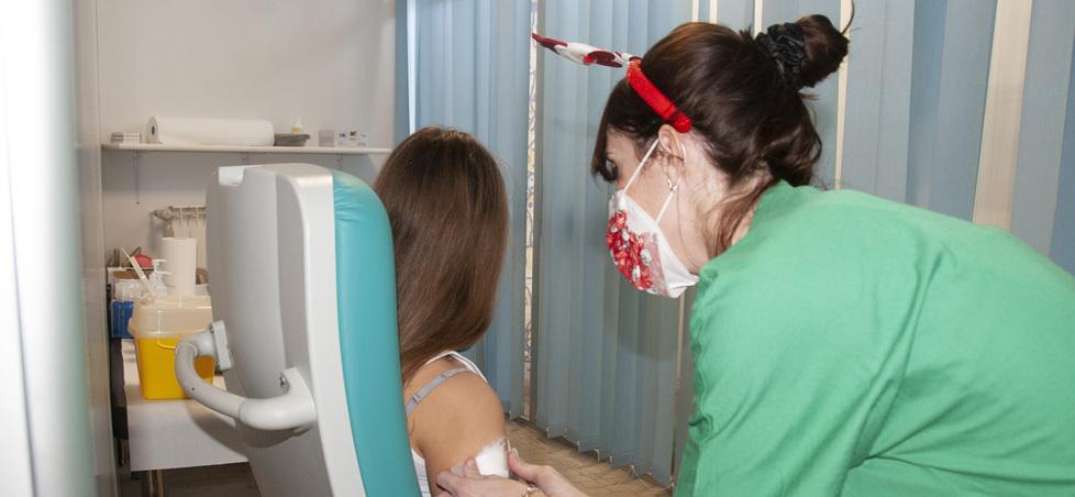 Vaccinati oltre 800 bimbi Il primario: «Avanti così» 