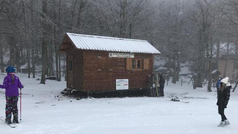 La Befana porta una “calza” di neve Amiata imbiancata e pronta a riaprire