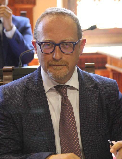 Covid, 1.293 nuovi casi e una vittima La Lega sull’obbligo vaccinale: «Follia» 