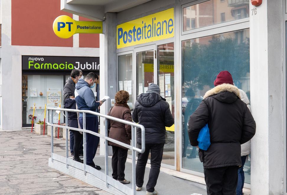 Poste Italiane si aggiorna Un nuovo servizio per chi chiede l’Isee 