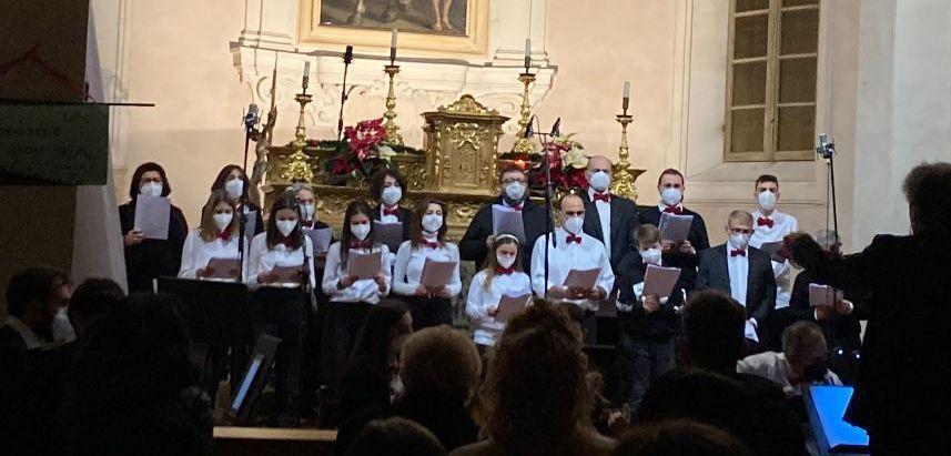 Il concerto benefico a favore delle scuole ottiene un buon successo