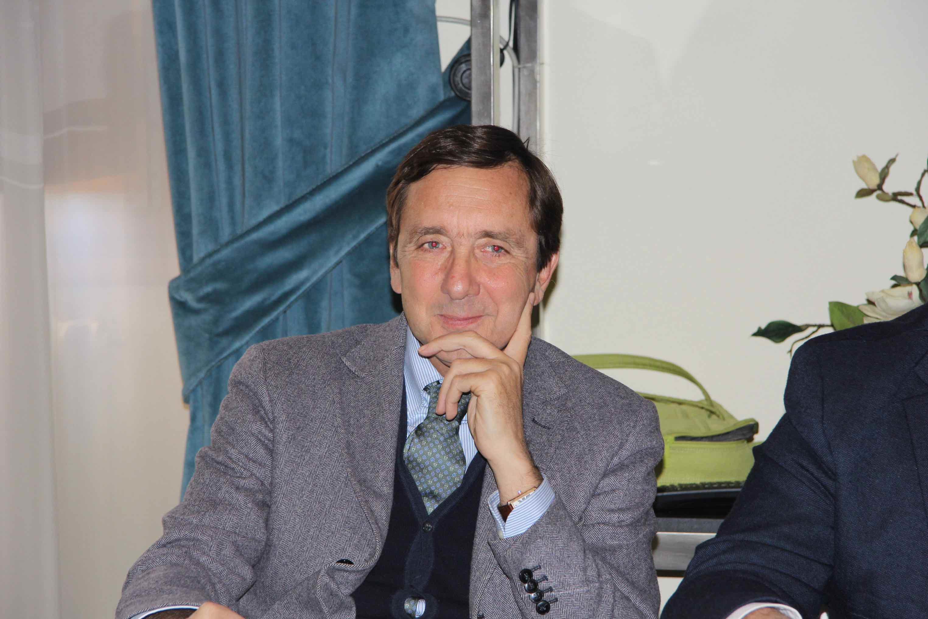 Tamponi, il presidente dei farmacisti: «Inondati dalle richieste, non so quanto reggeremo»