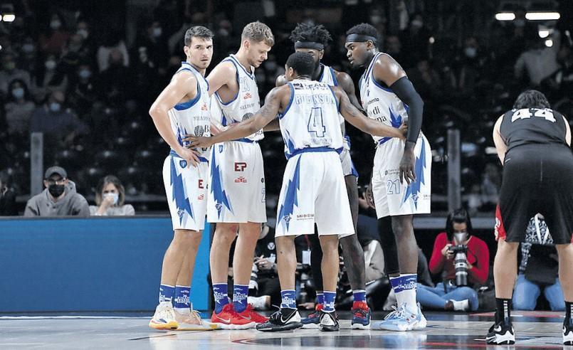 La Dinamo inaugura il 2022 a Cremona