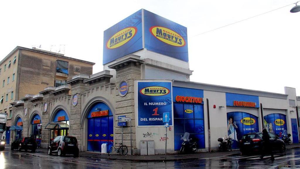 Il grande magazzino Maury's di viale Carducci (foto d'archivio)