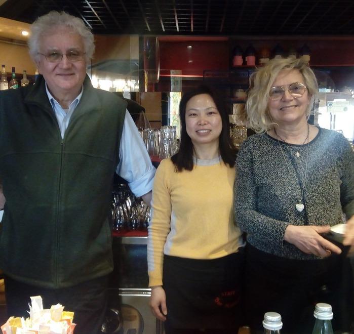Carpi, passaggio di testimone al bar Manzoni: la famiglia Biondi lascia dopo oltre 40 anni 