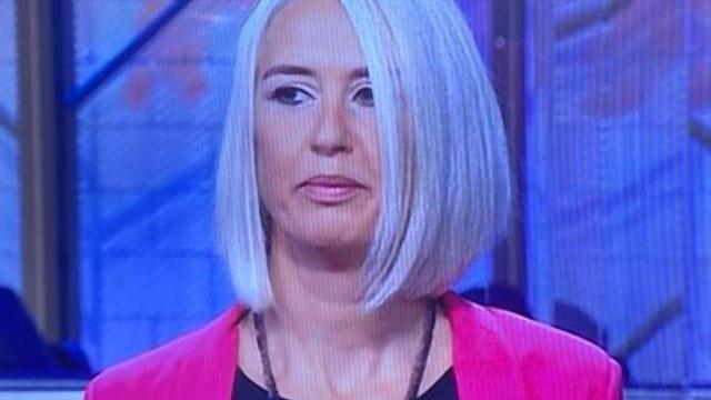 Sfila su Rai 1 ai Soliti Ignoti al fianco di tanti Vip