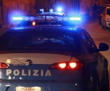Finisce in carcere lo scippatore seriale Ha rapinato Rita Pieri 