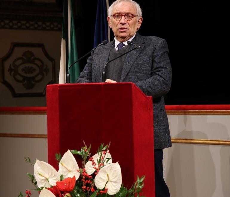 Scuola in presenza, tensioni fra Regione e Governo