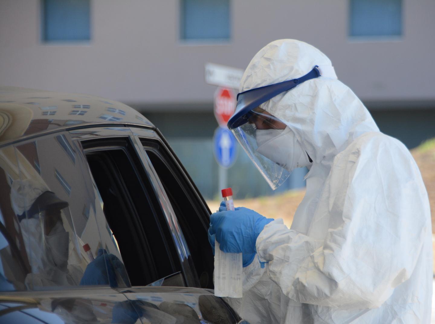 Mater Olbia riecco i tamponi drive-in 