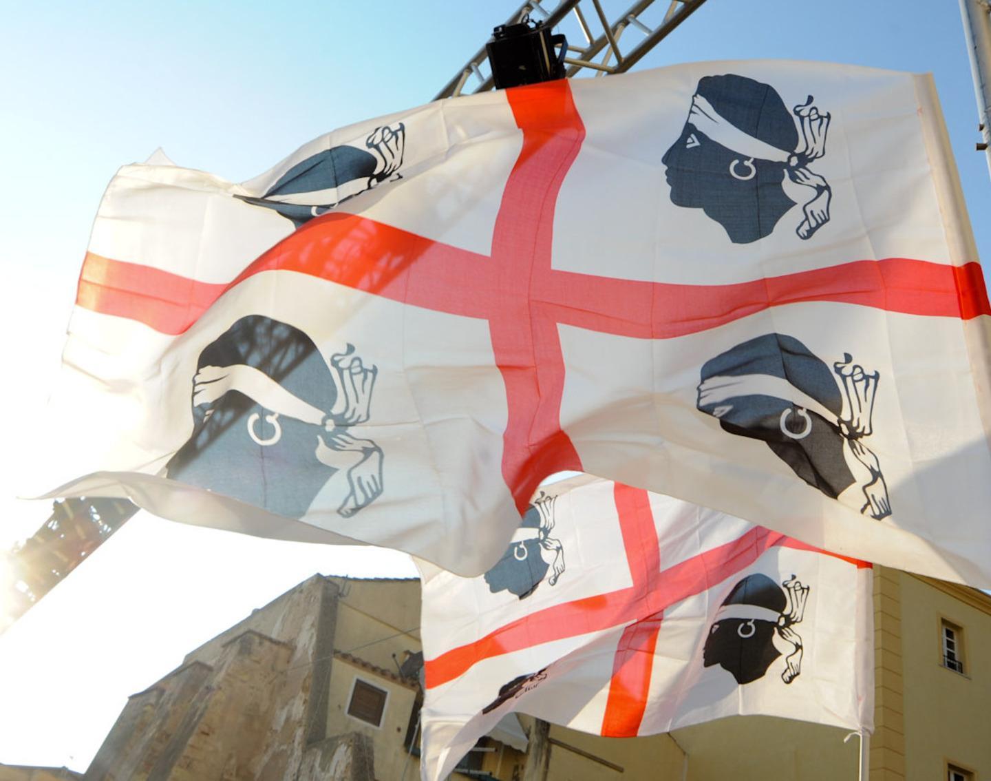 «I circoli dei sardi fanno crescere l’isola» 