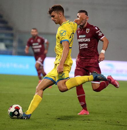 Carrarese, il difensore centrale Kalaj verso il Frosinone