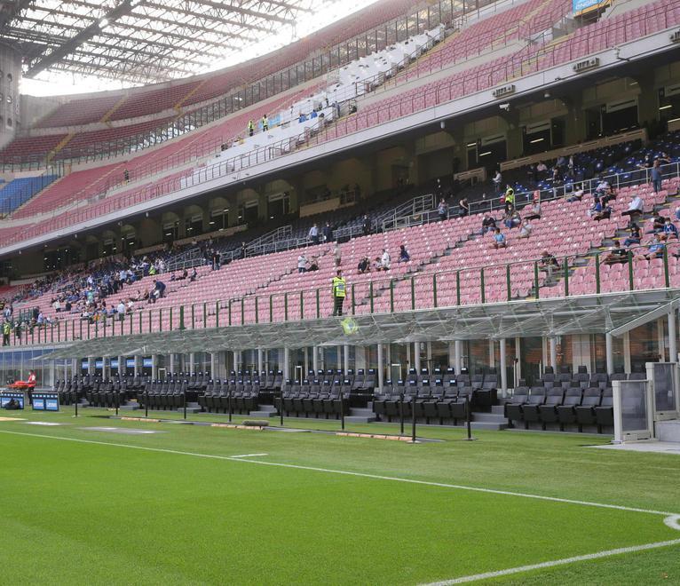 Due giornate con 5mila spettatori I Club anticipano la scure del Governo 