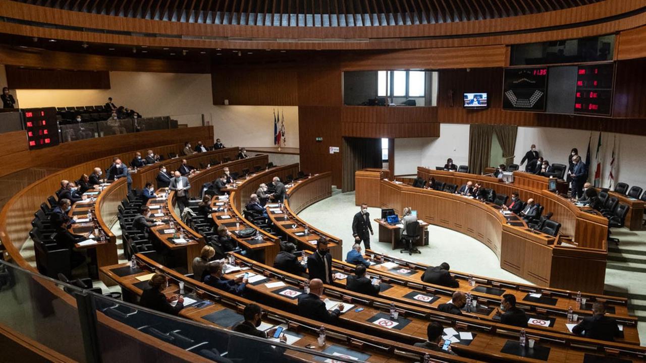 La scelta dei 3 grandi elettori con l’incognita centrista