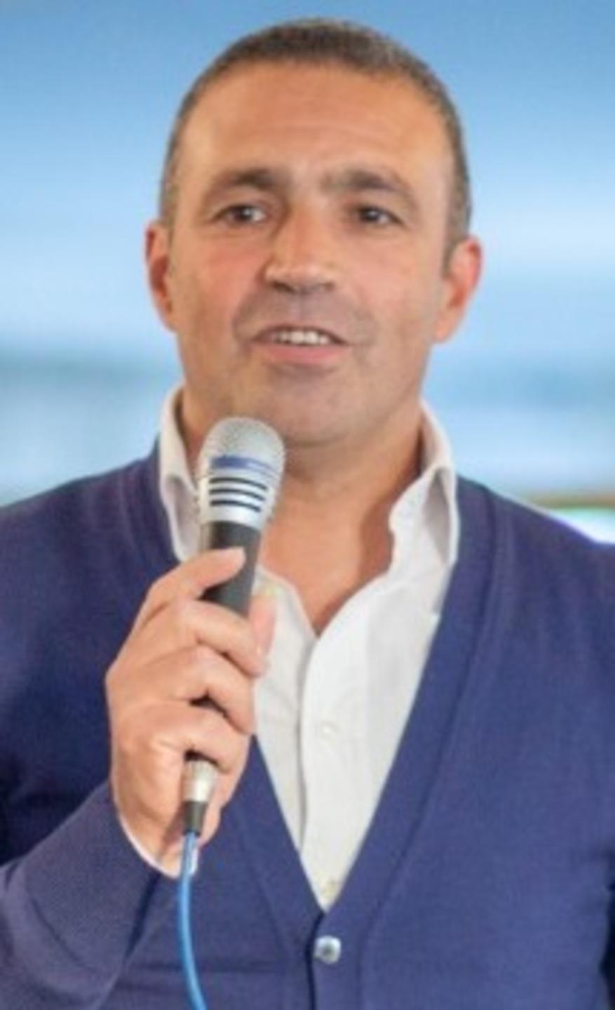 «Togliete i binari da Capo Figari» 