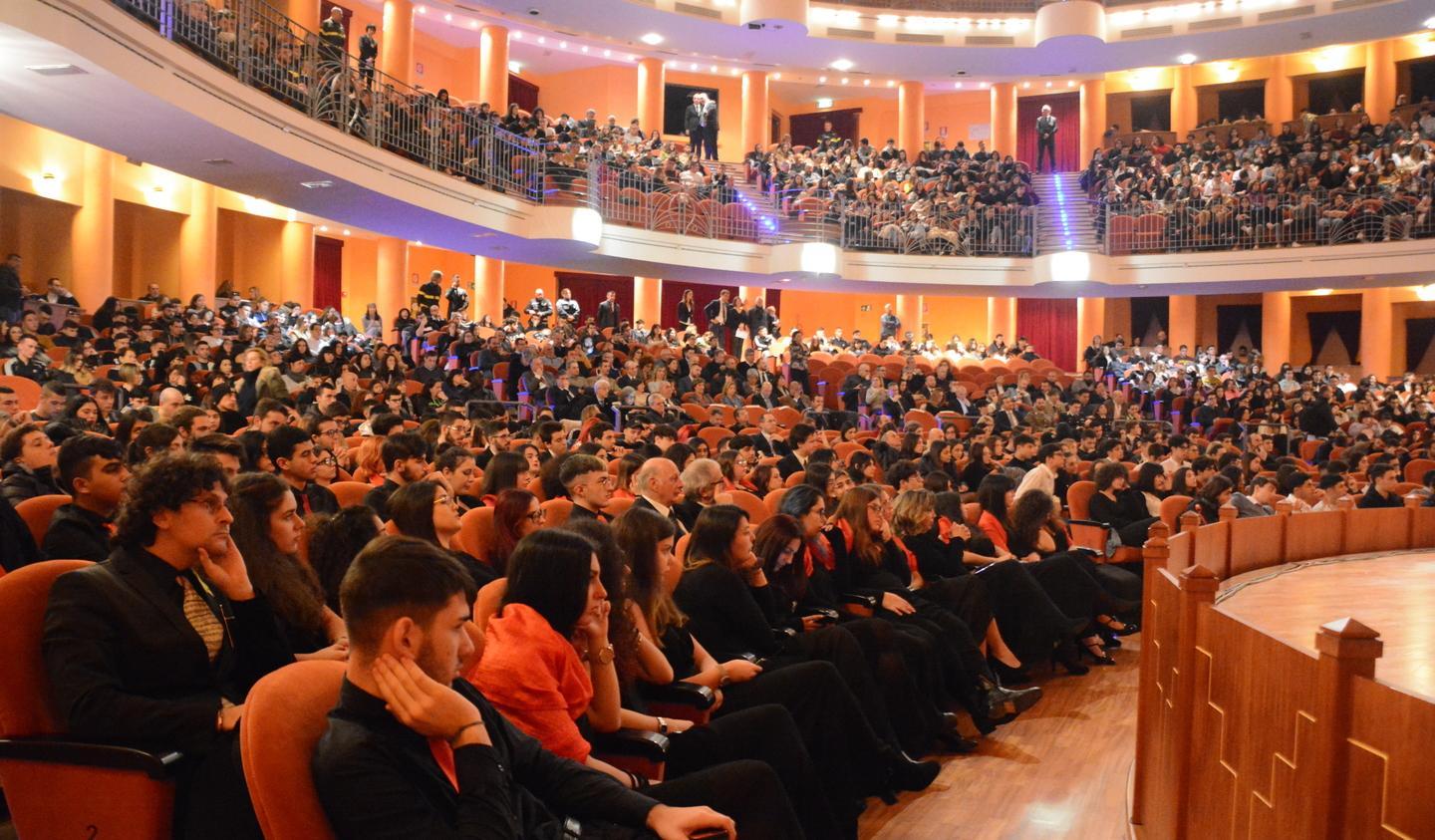 Sassari, a teatro fra le correnti d’aria 