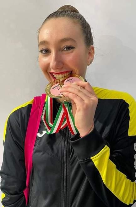 Pioggia di medaglie per la “My Rhythm” alla coppa di Roma Ecco le atlete premiate 