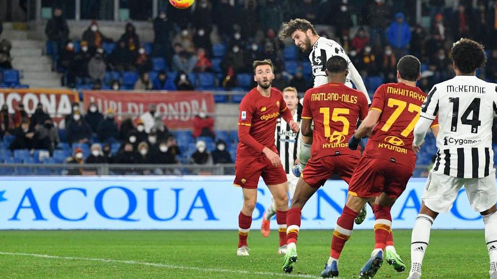 Follia Roma, la Juventus va sotto 3-1 ma si scatena nel finale e vince in dieci