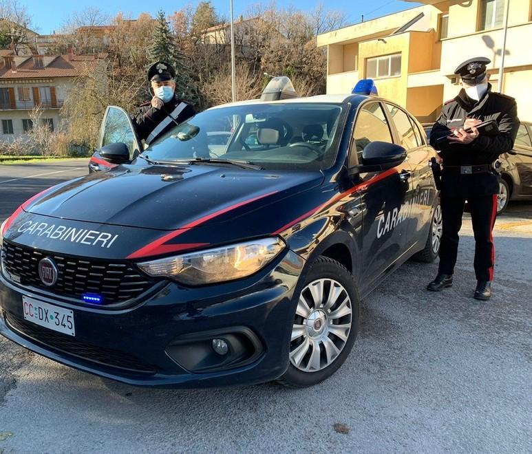 Due anni di violenze alla ex: allontanato da casa 