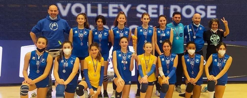 L’impresa delle ragazze Under 14 del Sei Rose Volley a Salsomaggiore