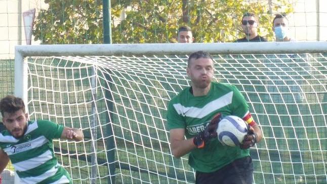 A 41 anni, Luca Fava guida la difesa meno perforata del campionato