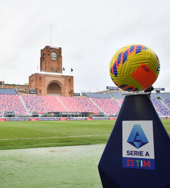 Bologna costretto a giocare «Una scelta vessatoria» 