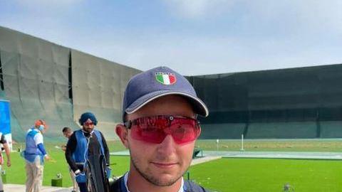 Cristian Ghilli in un campo di gara della sua specialità, il tiro a volo skeet